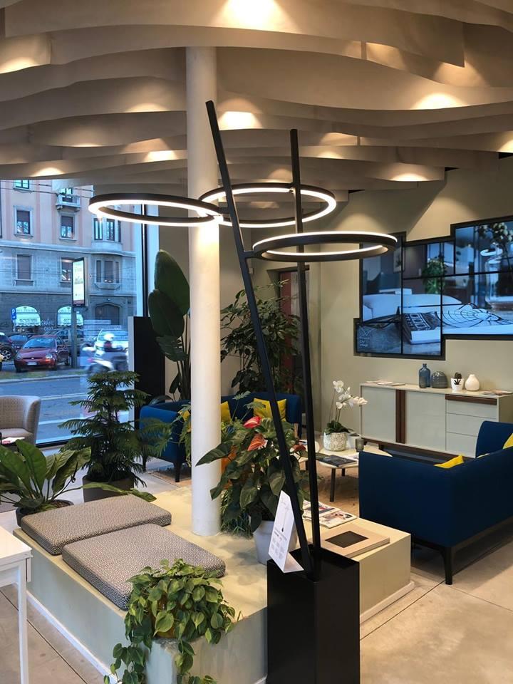 Show-room Abitare In – Milano Show-room Abitare In - Milano